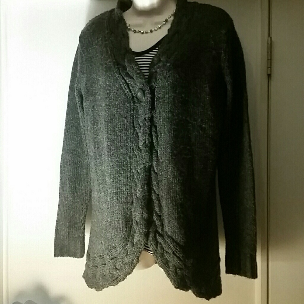 Liz Lange Cardigan